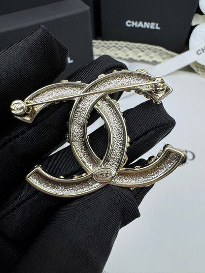 [⭐moonlume]26C Pink-White Enamel Ice Cream Cone Double C Brooch