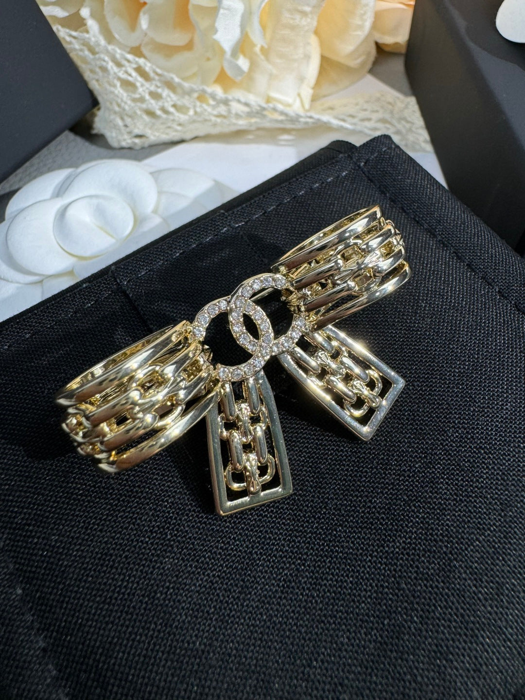[⭐moonlume]25K Hollow Bow Brooch