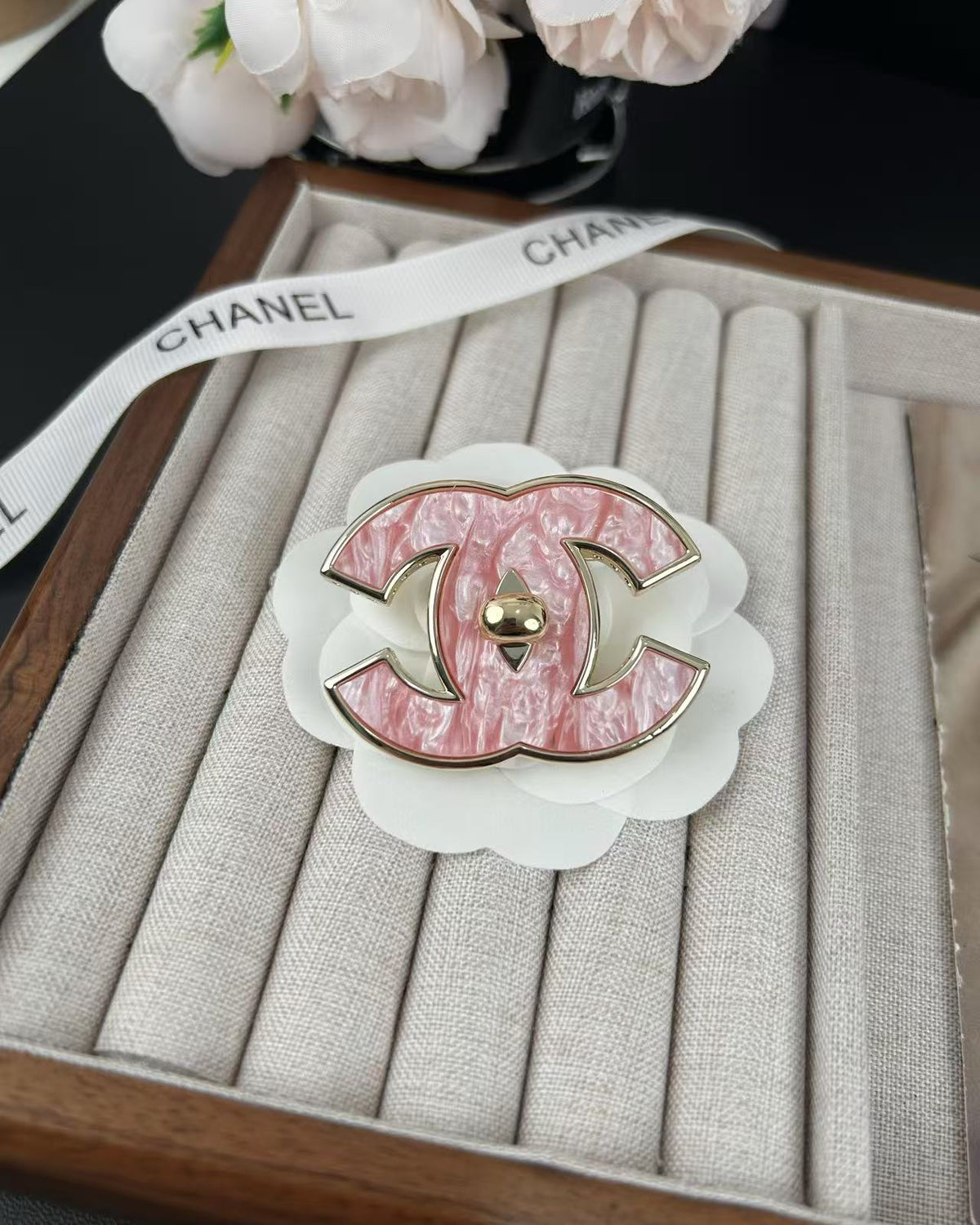 [⭐moonlume]Pink Resin Classic Brooch 5cm