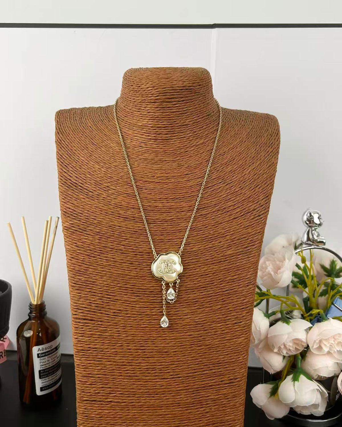 [⭐moonlume]Cloud Pearl Mother-of-Pearl Diamond Chain Pendant Necklace