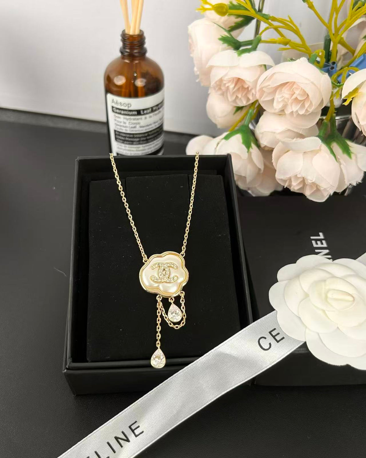 [⭐moonlume]Cloud Pearl Mother-of-Pearl Diamond Chain Pendant Necklace
