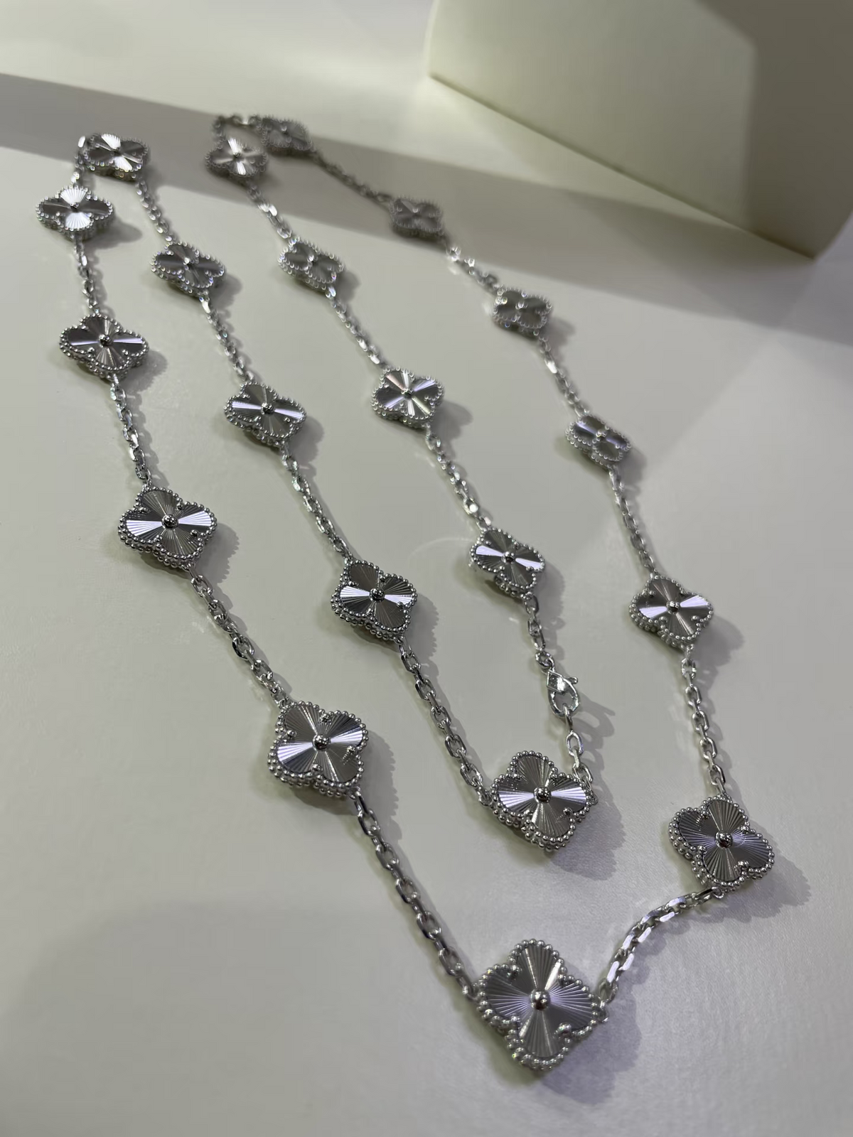 [⭐moonlume]CLOVER 20 MOTIFS SILVER LASER
