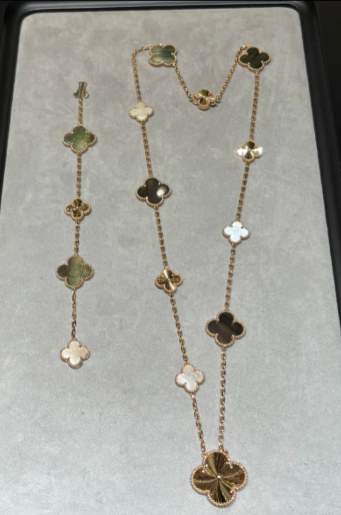 [⭐moonlume]DETACHABLE CLOVER 15(11+4) FLOWER SILVER NECKLACE SET