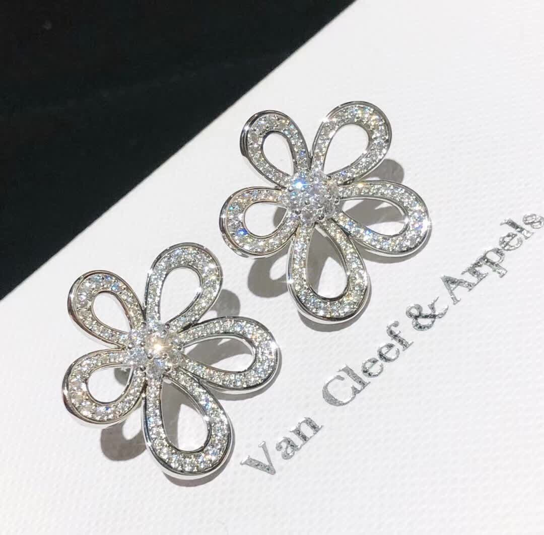 [⭐moonlume]FLOWERLACE EARRINGS FULL DIAMONDS