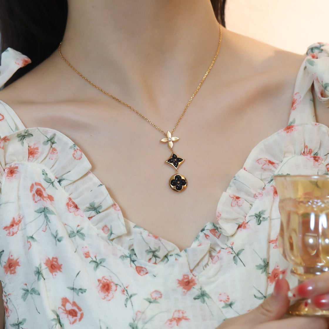 [⭐moonlume]STAR AND SUN ONYX PINK GOLD NECKLACE