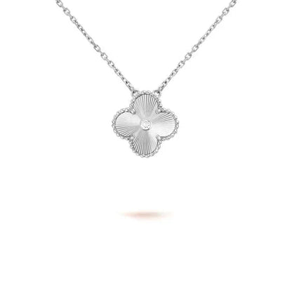 [⭐moonlume]CLOVER  15MM DIAMOND LASER NECKLACE SILVER