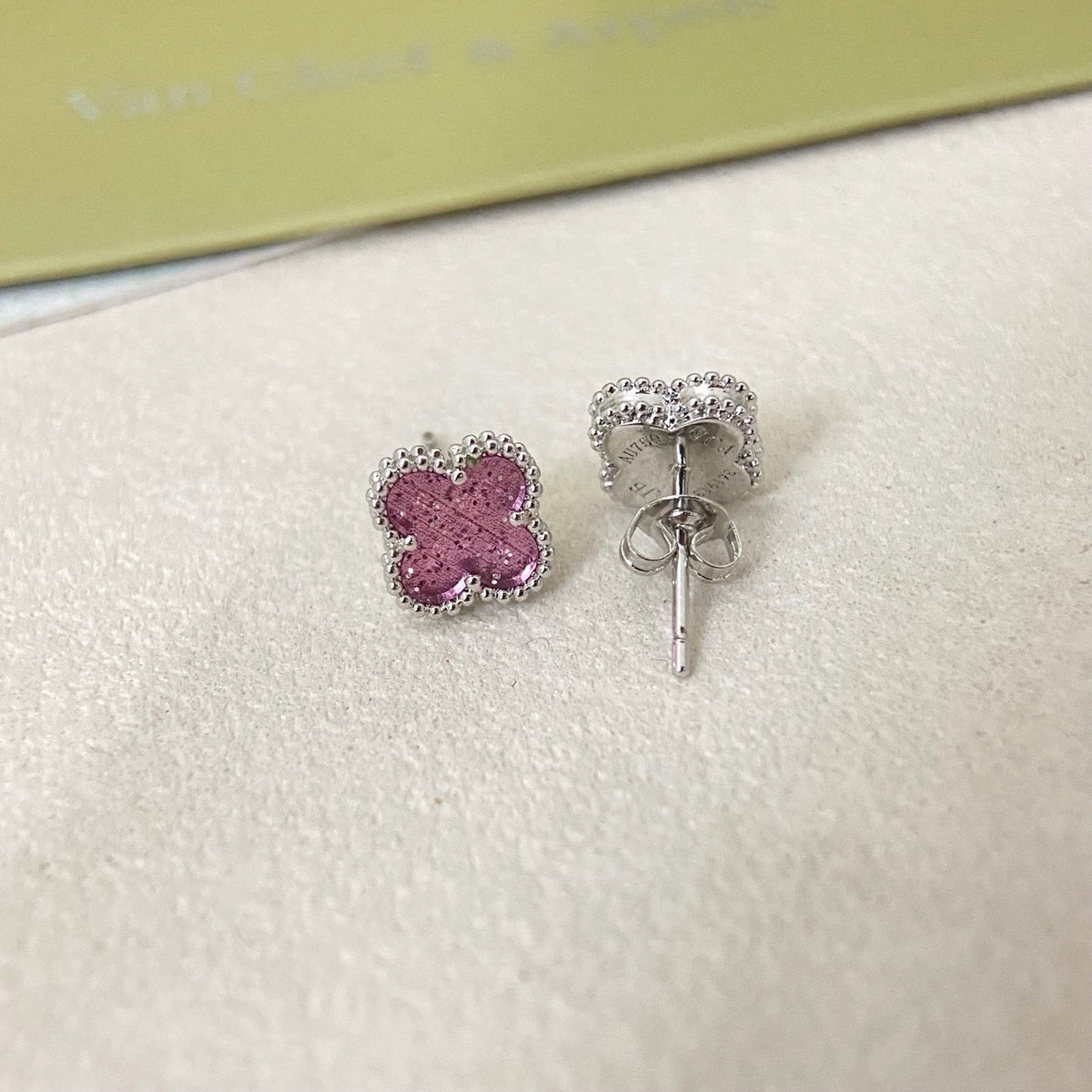 [⭐moonlume]2026 NEW MINI CLOVER 1 MOTIF  BUBBLE PINK ENAMEL