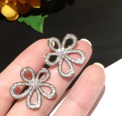 [⭐moonlume]FLOWERLACE EARRINGS FULL DIAMONDS