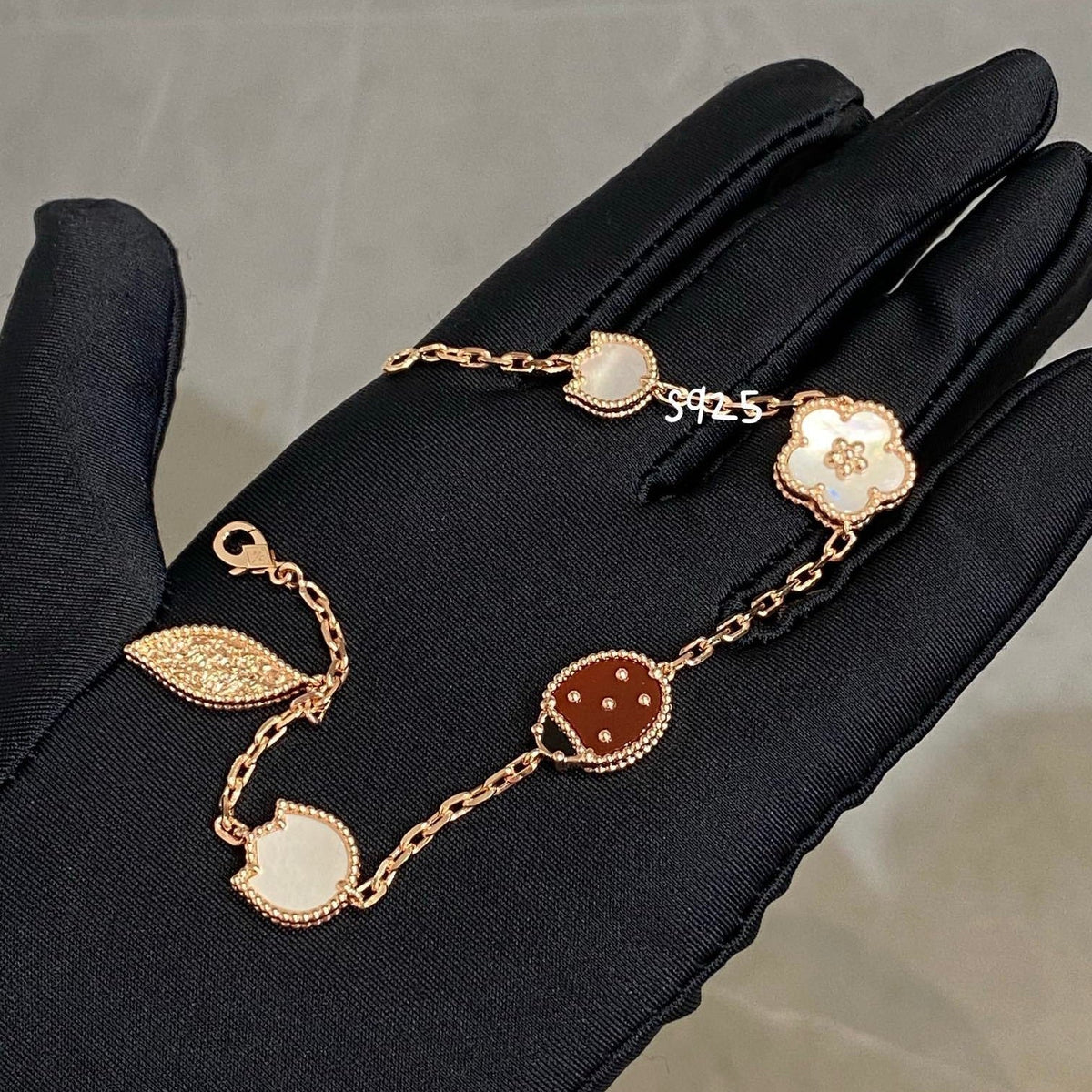 [⭐moonlume]LUCKY SPRING 5 MOTIF BRACELET