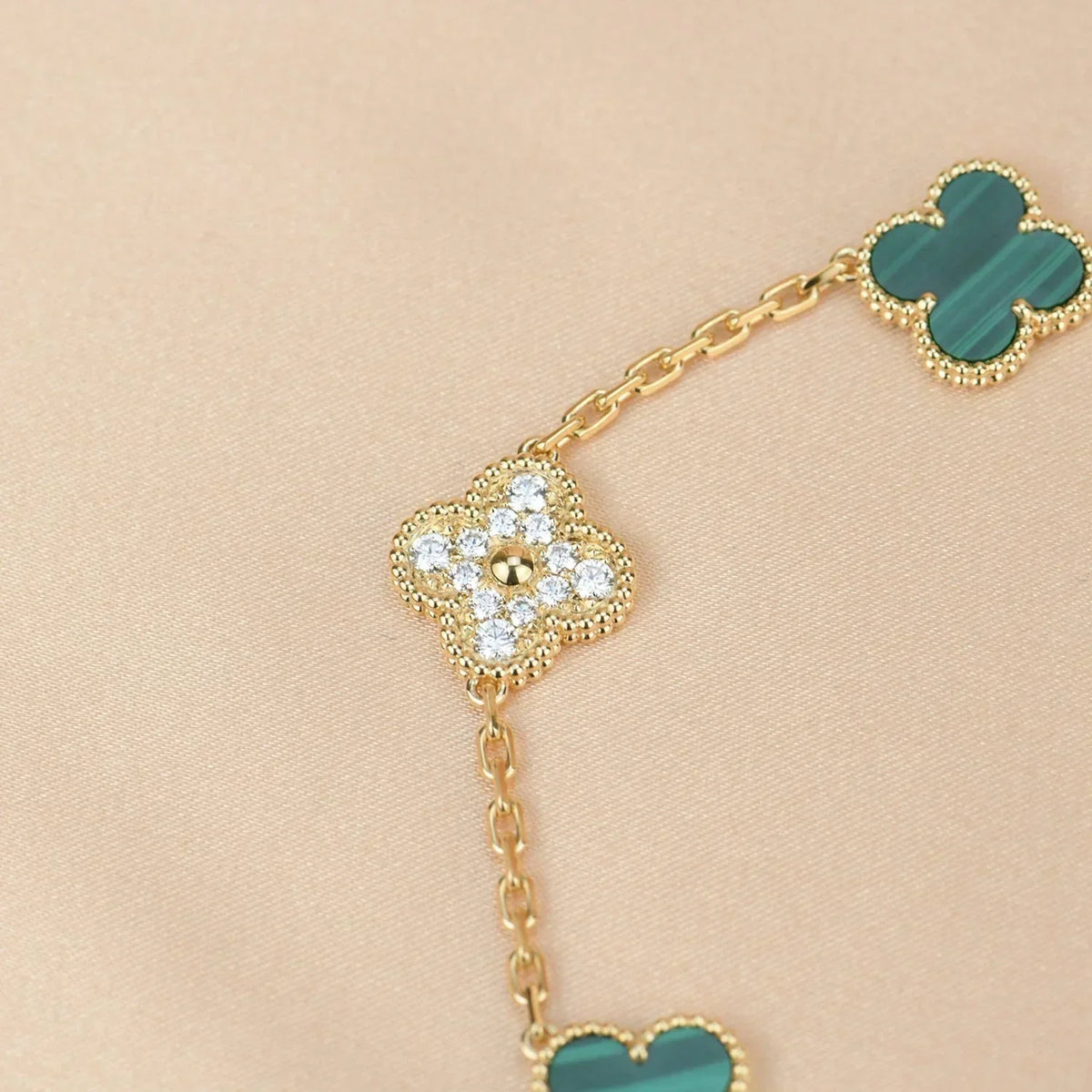 [⭐moonlume] CLOVER 5 MOTIF MALACHITE BRACELET COLLECTION