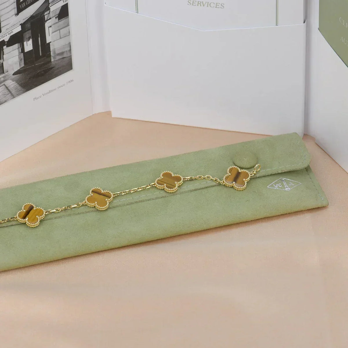 [⭐moonlume] CLOVER 5 MOTIFS TIGER EYE BRACELET COLLECTION