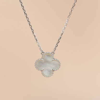 [⭐moonlume]CLOVER  15MM WHITE MOTHER-OF-PEARL SILVER