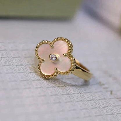 [⭐moonlume]CLOVER PINK MOP RING GOLD DIAMOND