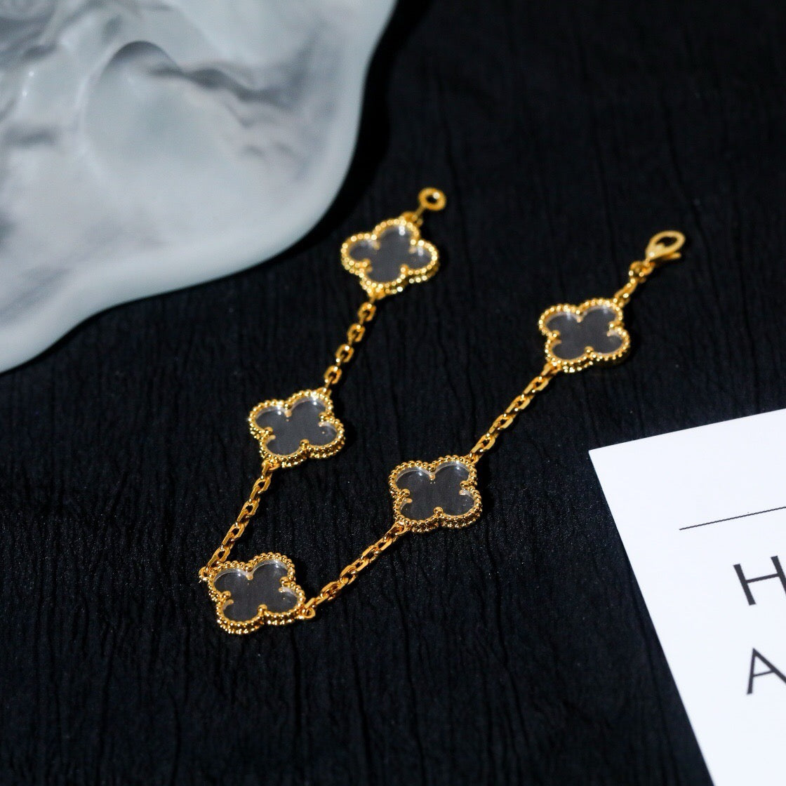 [⭐moonlume]CLOVER 5 MOTIF ROCK CRYSTAL BRACELET