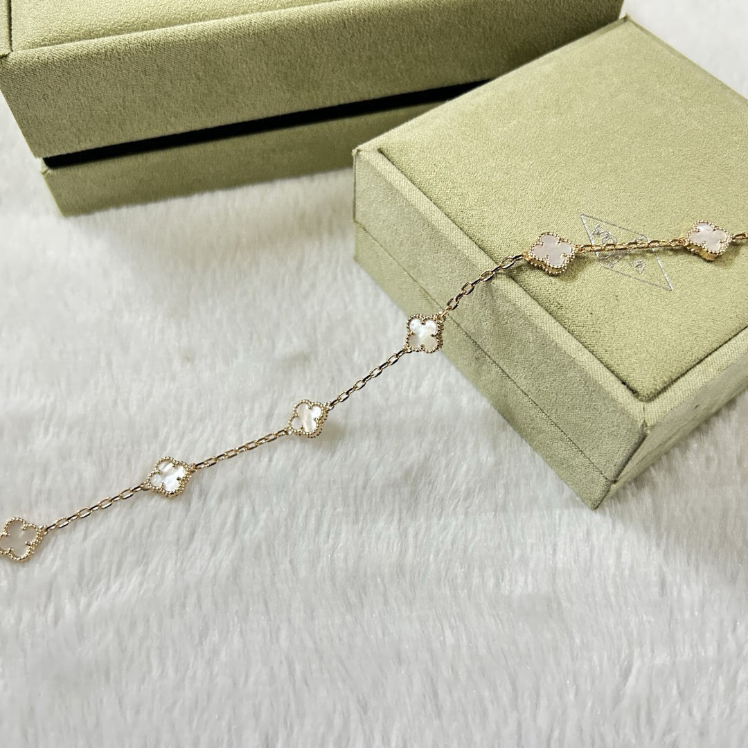 [⭐moonlume]CLOVER 6 MOTIF WHITE MOP BRACELET