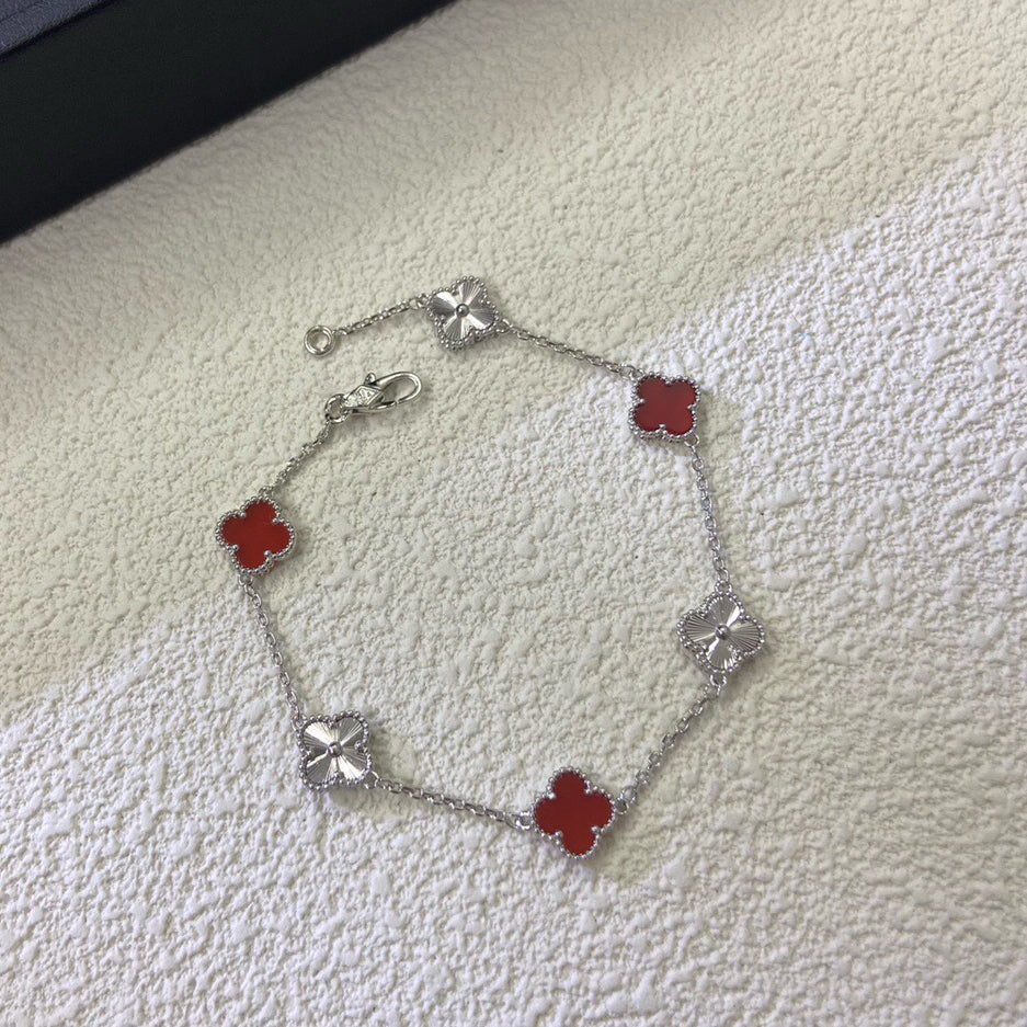 [⭐moonlume]CLOVER 6 MOTIF RED AGATE LASER BRACELET