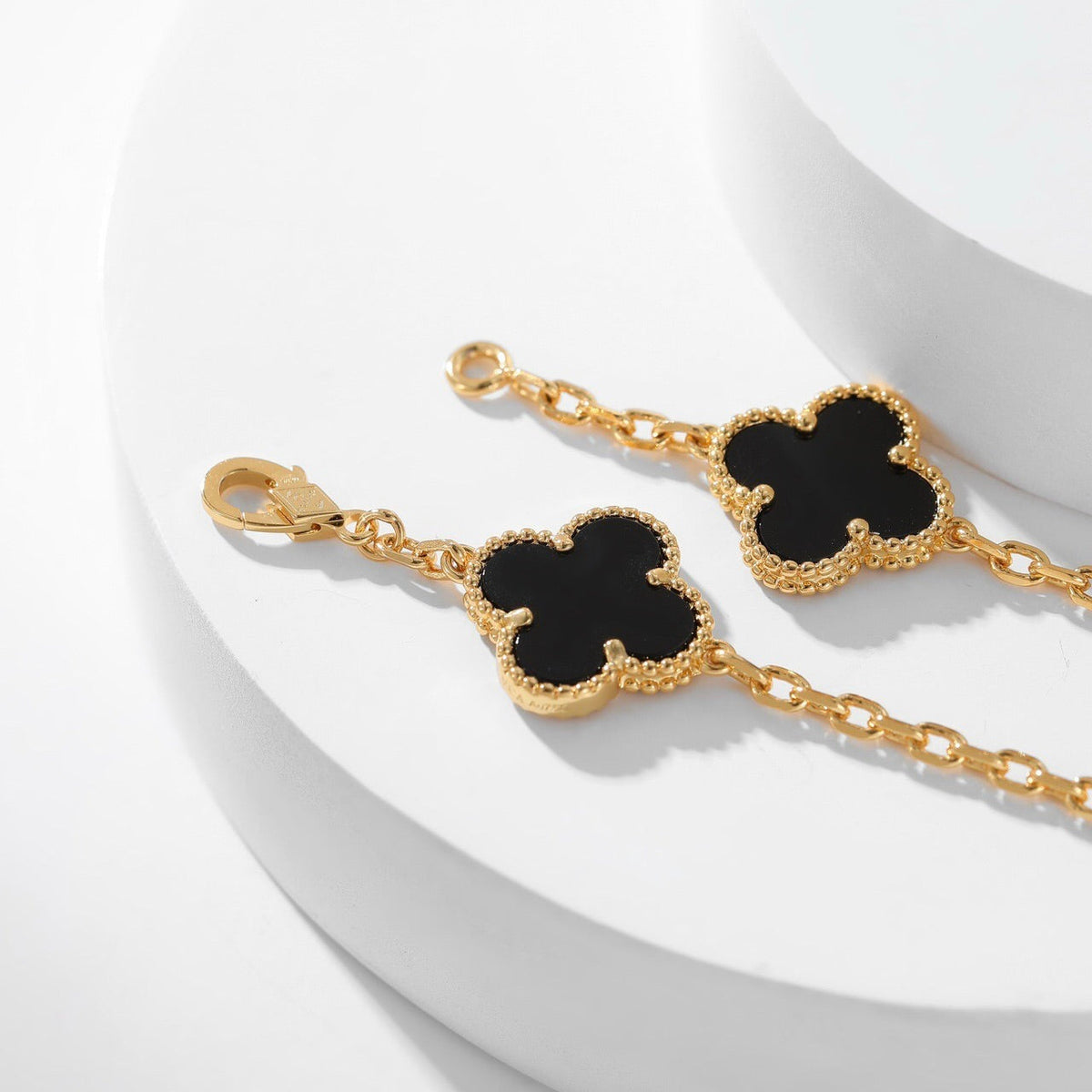 [⭐moonlume]CLOVER 10 MOTIFS ONYX NECKLACE