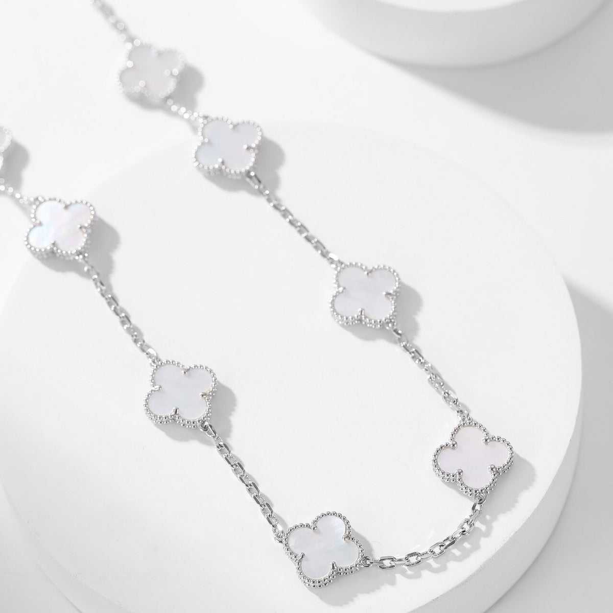 [⭐moonlume]CLOVER 10 MOTIFS WHITE MOTHER OF PEARL NECKLACE