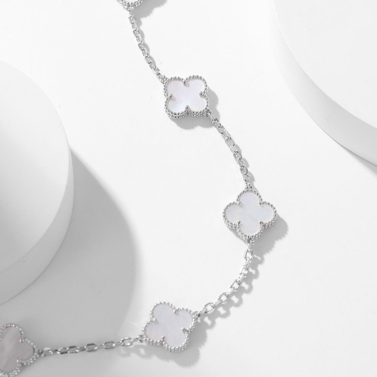 [⭐moonlume]CLOVER 10 MOTIFS WHITE MOTHER OF PEARL NECKLACE