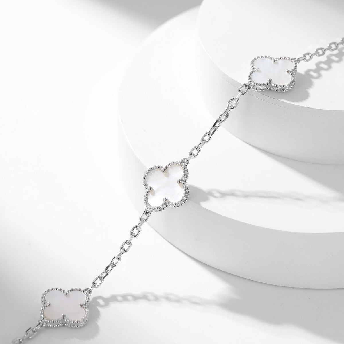 [⭐moonlume]CLOVER 10 MOTIFS WHITE MOTHER OF PEARL NECKLACE