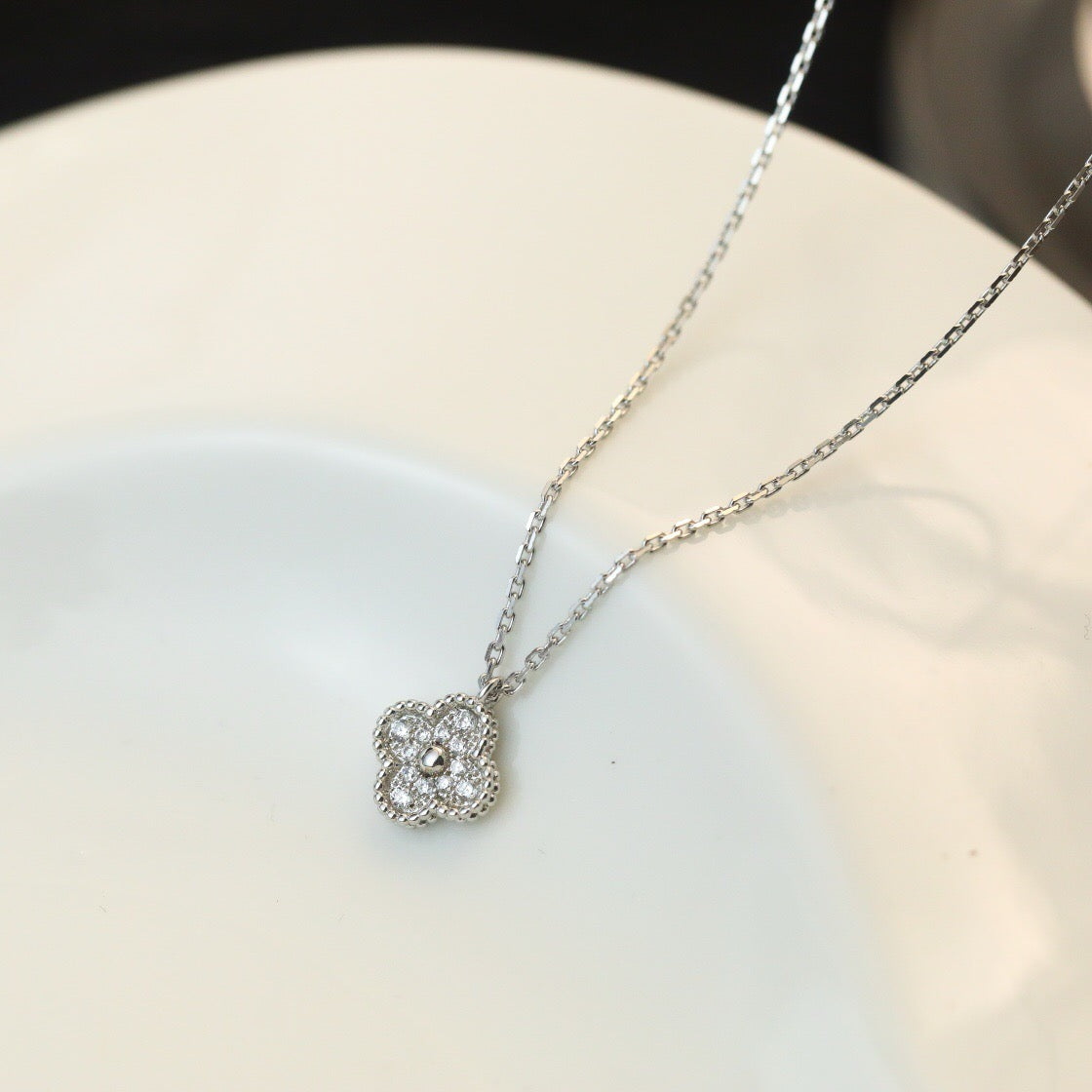 [⭐moonlume]CLOVER MINI 9.5MM PENDANT DIAMOND NECKLACE