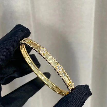 [⭐moonlume]CLOVER BRACELET 4MM DIAMONDS