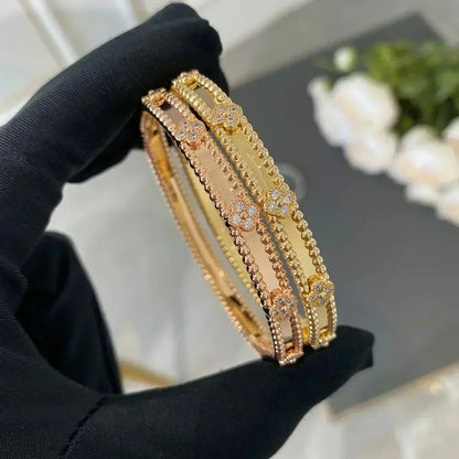 [⭐moonlume]CLOVER BRACELET 4MM DIAMONDS