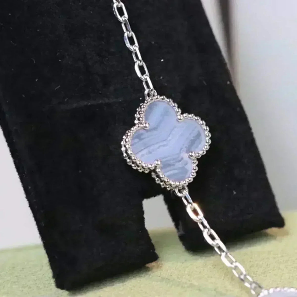 [⭐moonlume] CLOVER 5 MOTIF PURPLE CHALCEDONY BRACELET COLLECTION