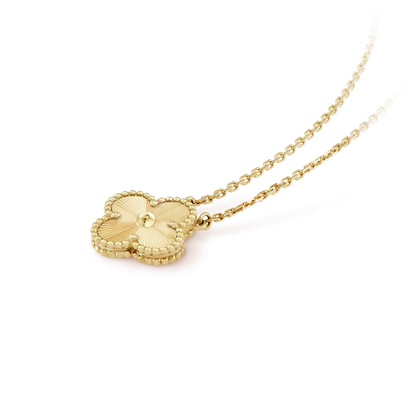 [⭐moonlume]CLOVER 15MM LASER NECKLACE