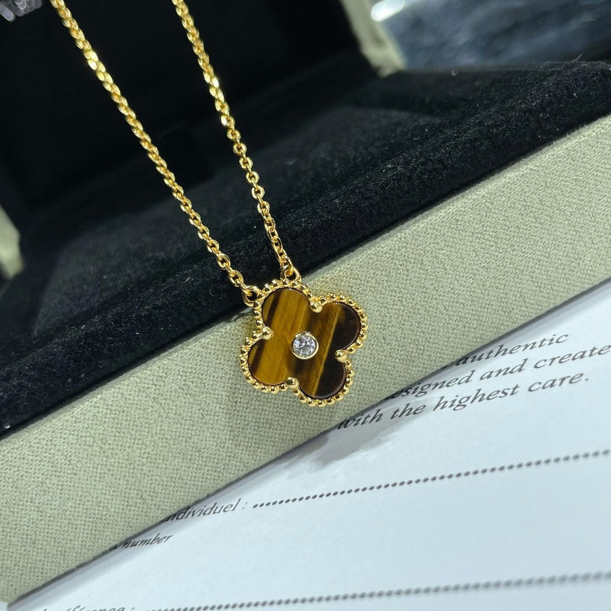 [⭐moonlume]CLOVER 15MM DIAMOND AND YELLOW TIGER'S EYE AGATE necklace