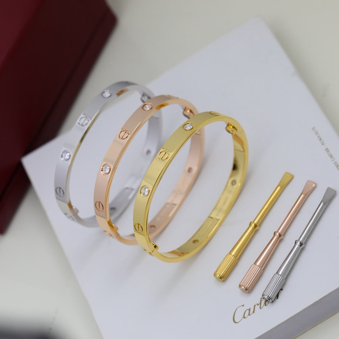 [⭐moonlume]LOVE BRACELET 6.1MM 4 DIAMONDS