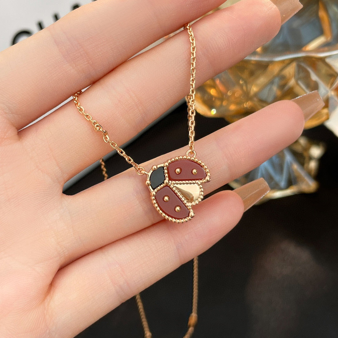 [⭐moonlume]LUCKY  CARNELIANS LADYBUG NECKLACE