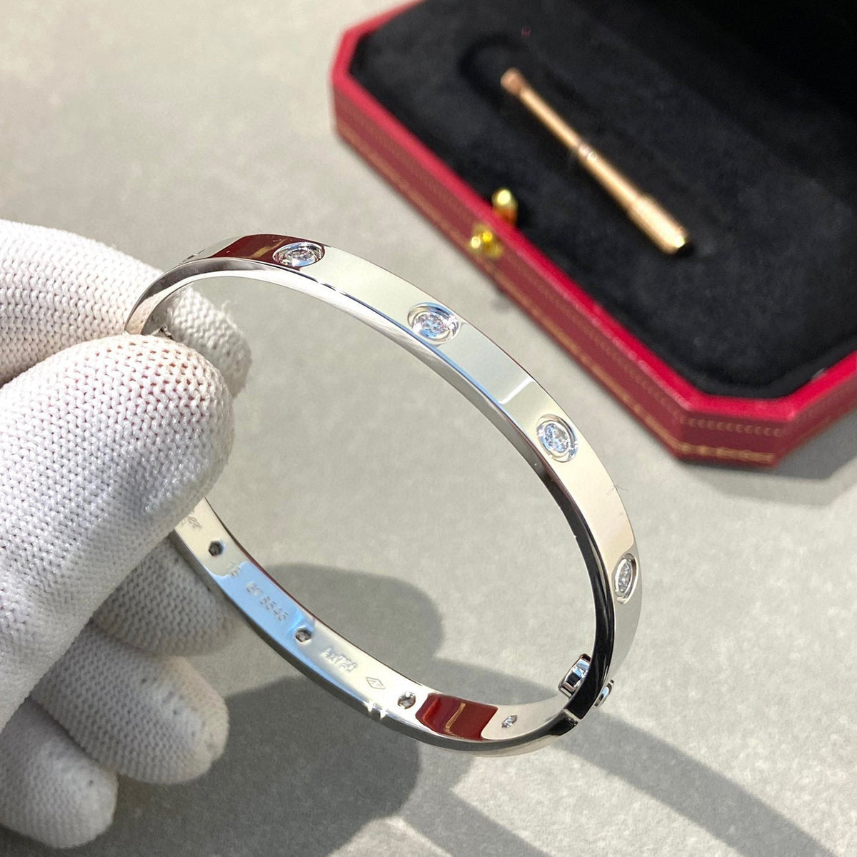 [⭐moonlume]LOVE BRACELET 6.1MM 10 DIAMONDS