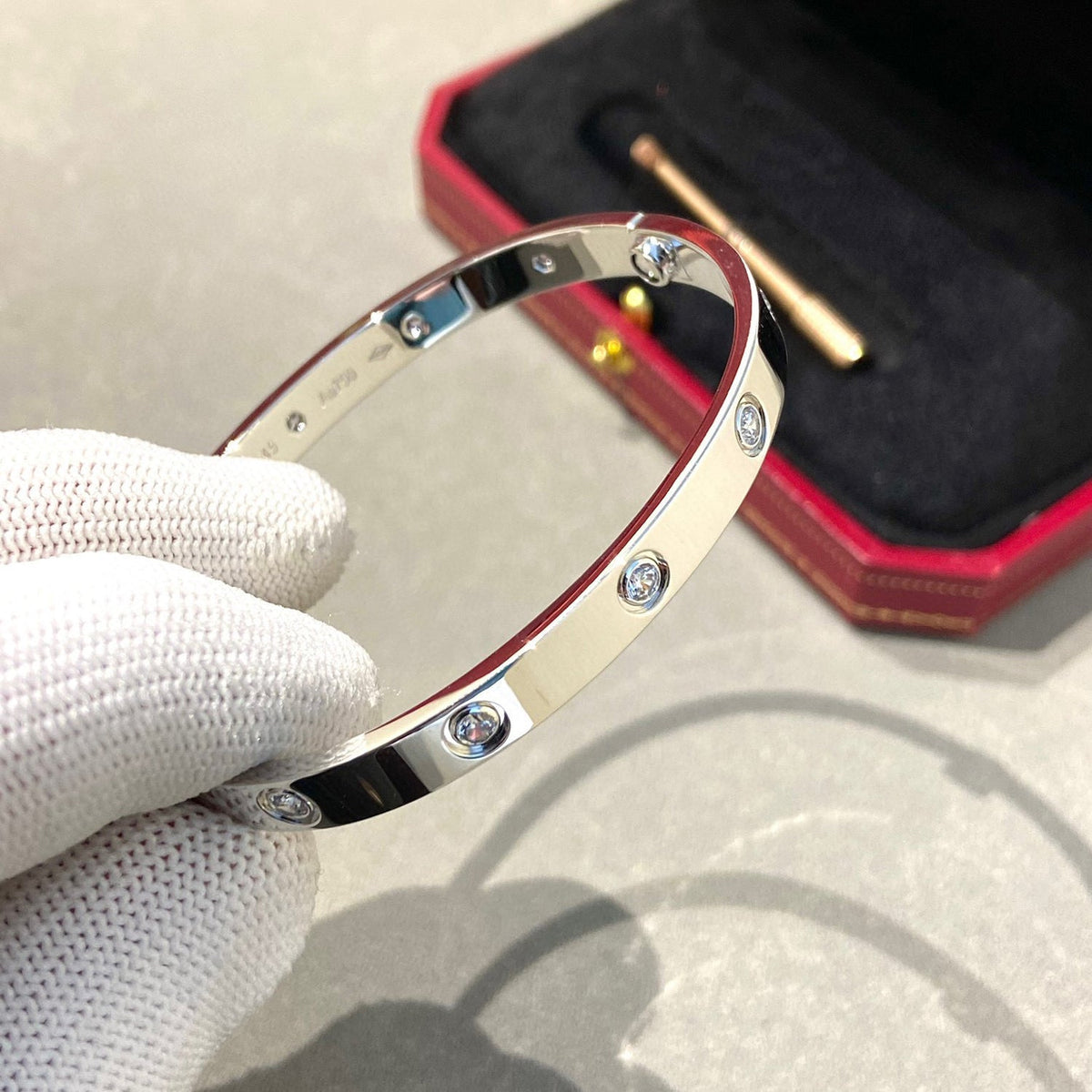 [⭐moonlume]LOVE BRACELET 6.1MM 10 DIAMONDS