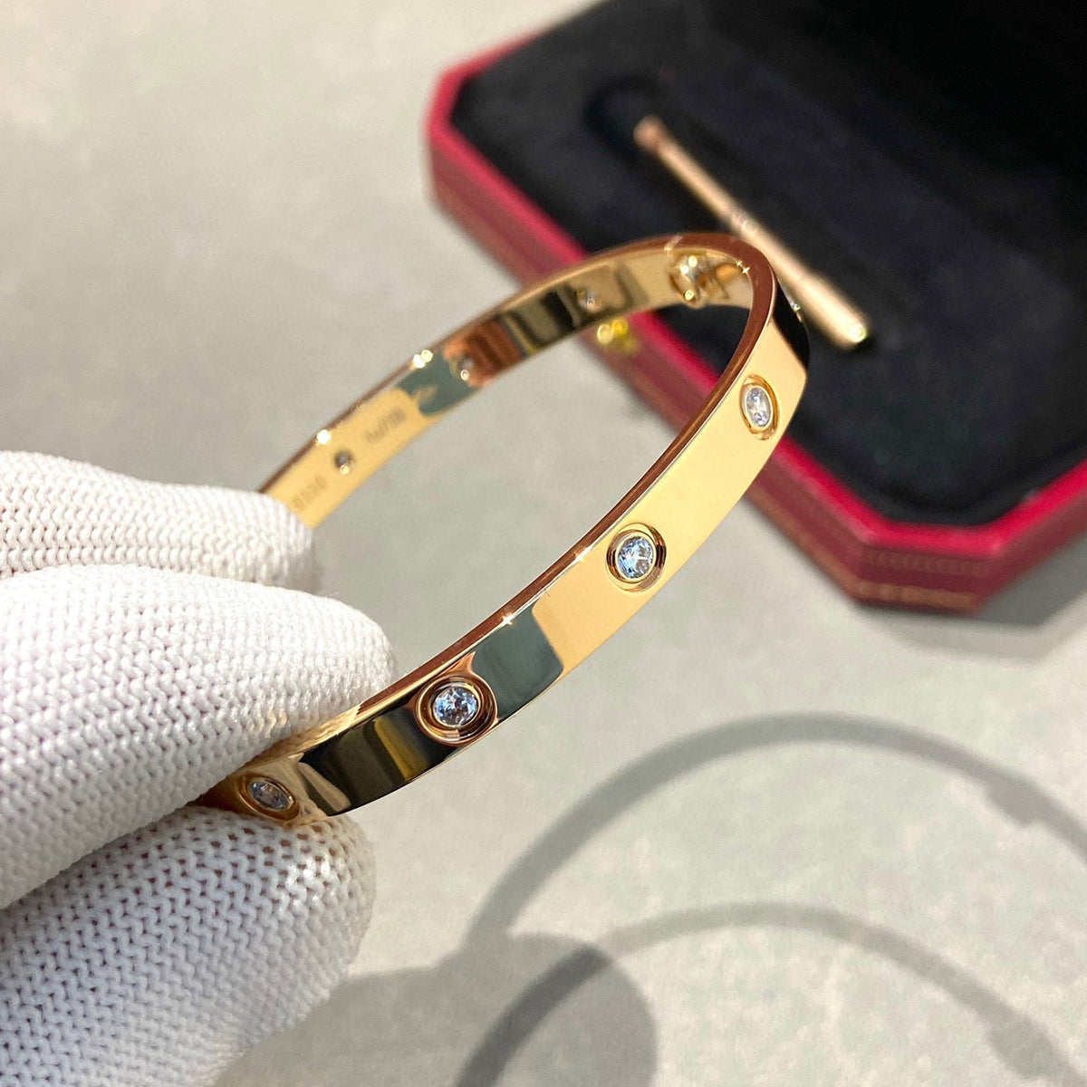 [⭐moonlume]LOVE BRACELET 6.1MM 10 DIAMONDS
