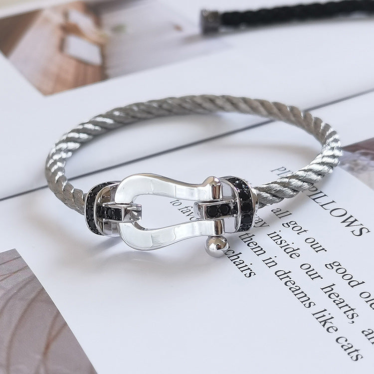 [⭐moonlume]FORCE LARGE HORSESHOE BLACK DIAMOND BRACELET SILVER