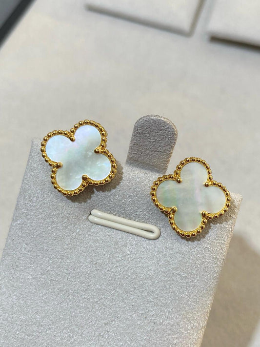 [⭐moonlume] CLOVER LARGE (20mm) 1 MOTIFS WHITE MOP STUD EARRINGS