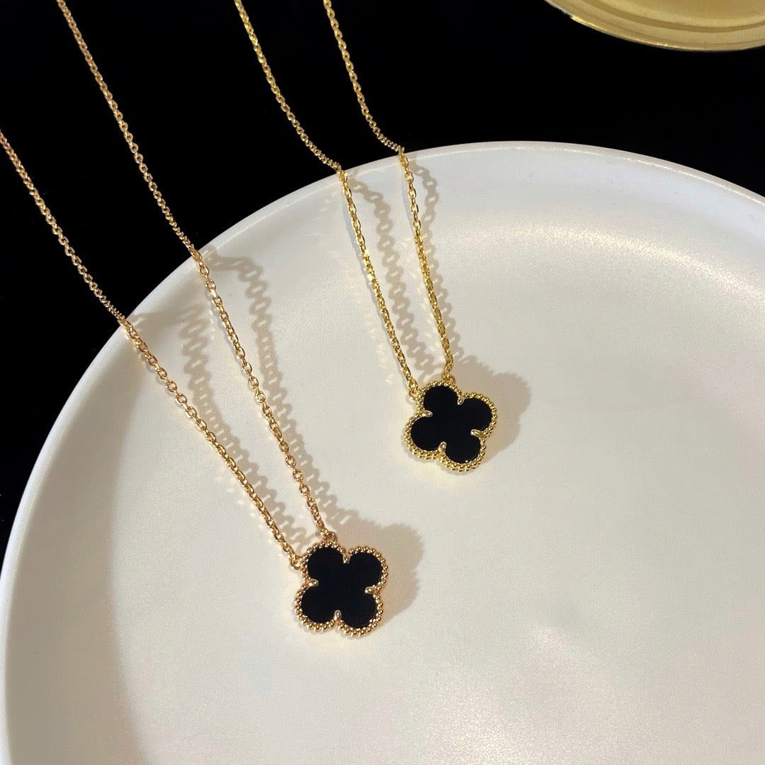 [⭐moonlume]CLOVER 15MM BLACK ONYX SINGLE FLOWER NECKLACE