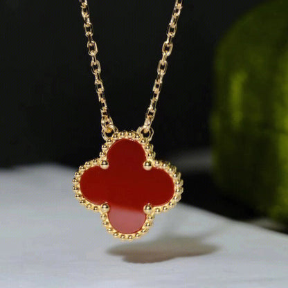 [⭐moonlume]CLOVER 15MM CARNELIAN SINGLE FLOWER NECKLACE