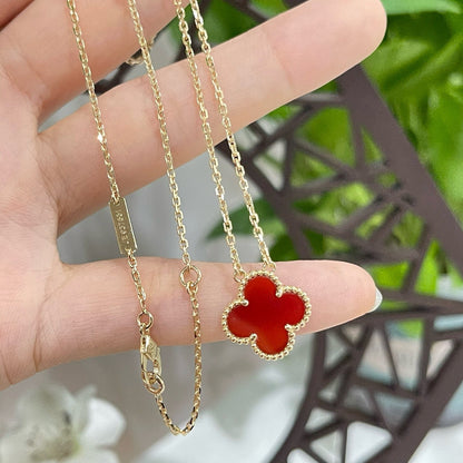 [⭐moonlume]CLOVER 15MM CARNELIAN SINGLE FLOWER NECKLACE