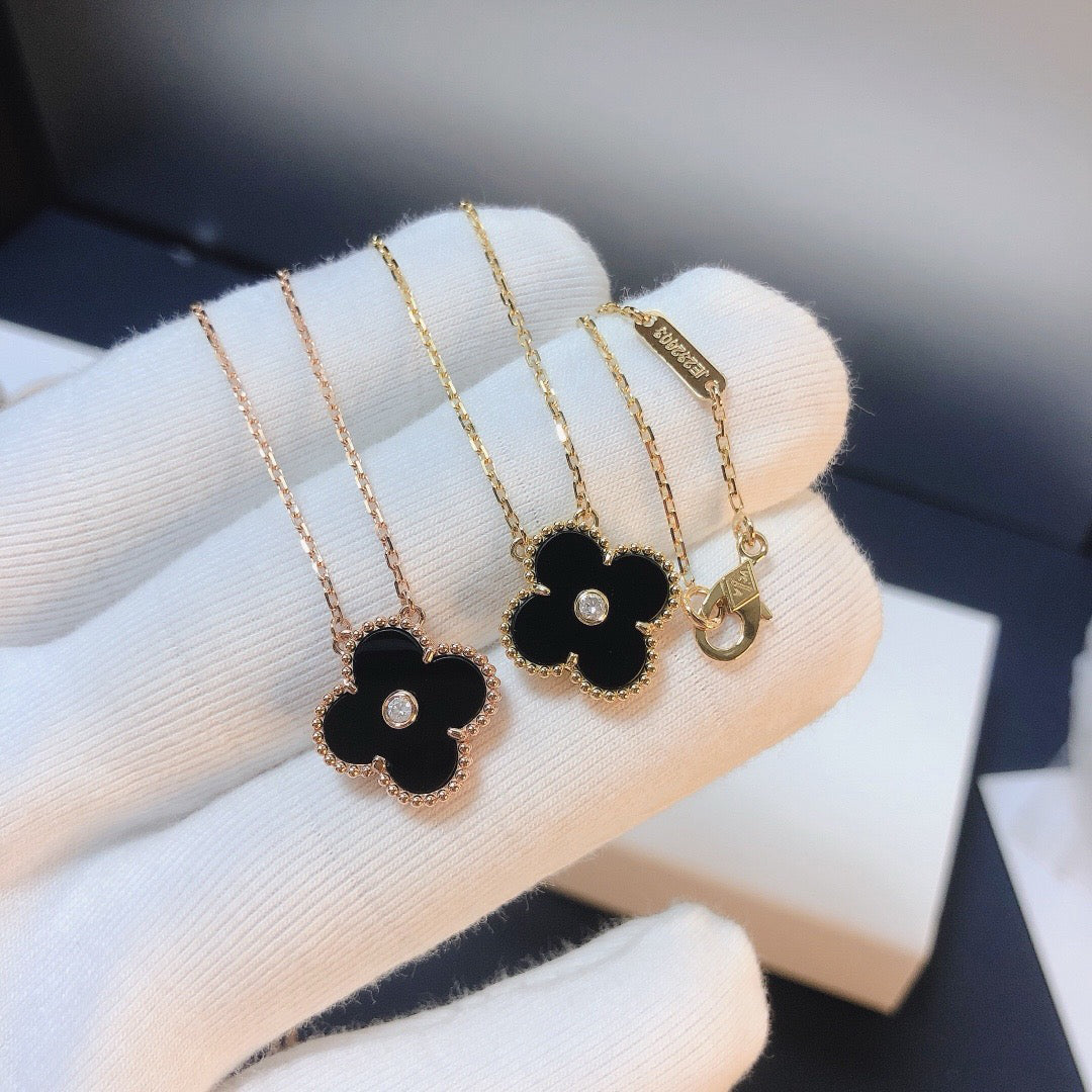 [⭐moonlume]CLOVER 15MM DIAMOND ONYX NECKLACE