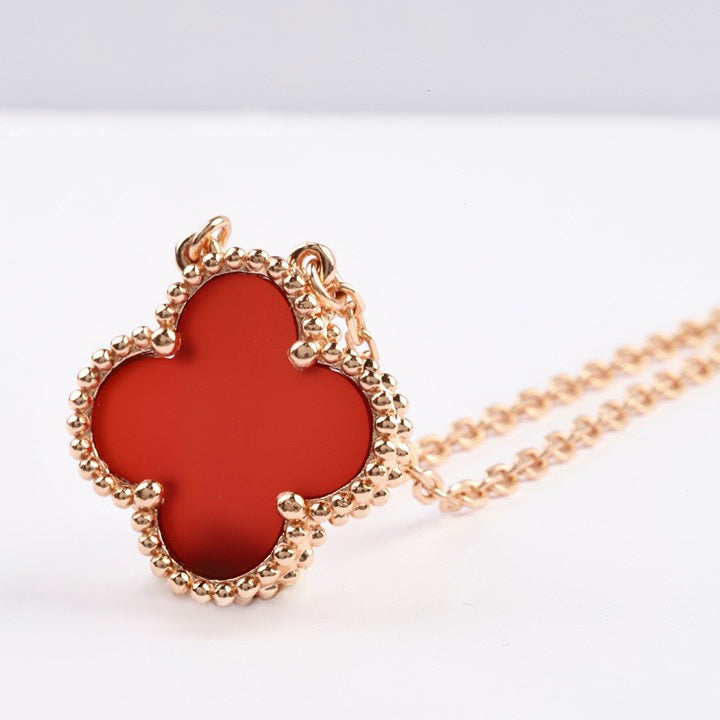 [⭐moonlume]CLOVER 15MM CARNELIAN SINGLE FLOWER NECKLACE