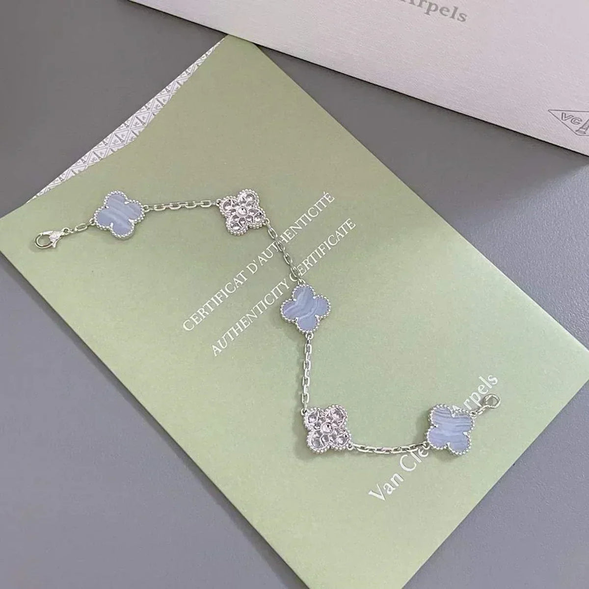[⭐moonlume] CLOVER 5 MOTIF PURPLE CHALCEDONY BRACELET COLLECTION