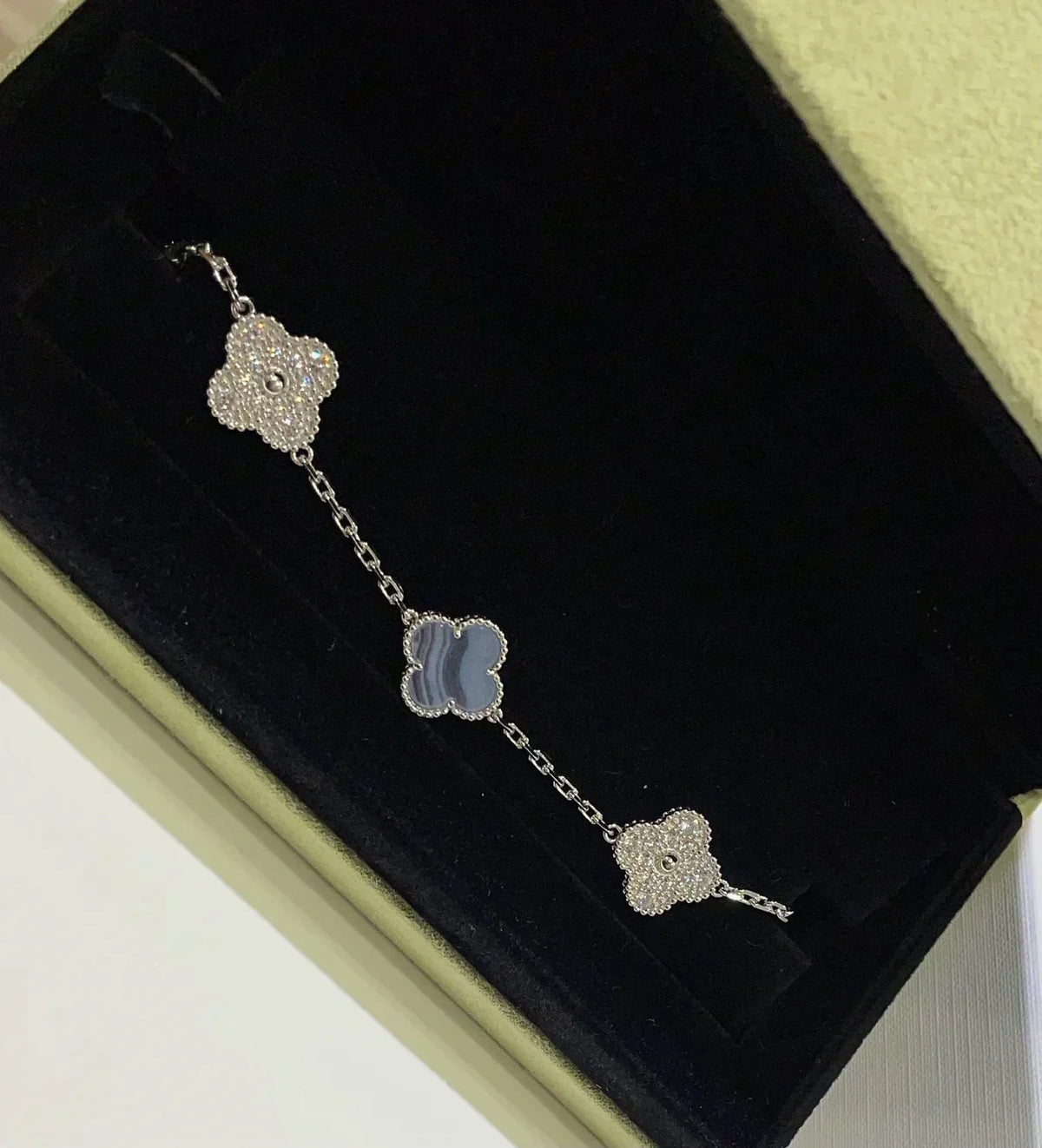 [⭐moonlume] CLOVER 5 MOTIF PURPLE CHALCEDONY BRACELET COLLECTION