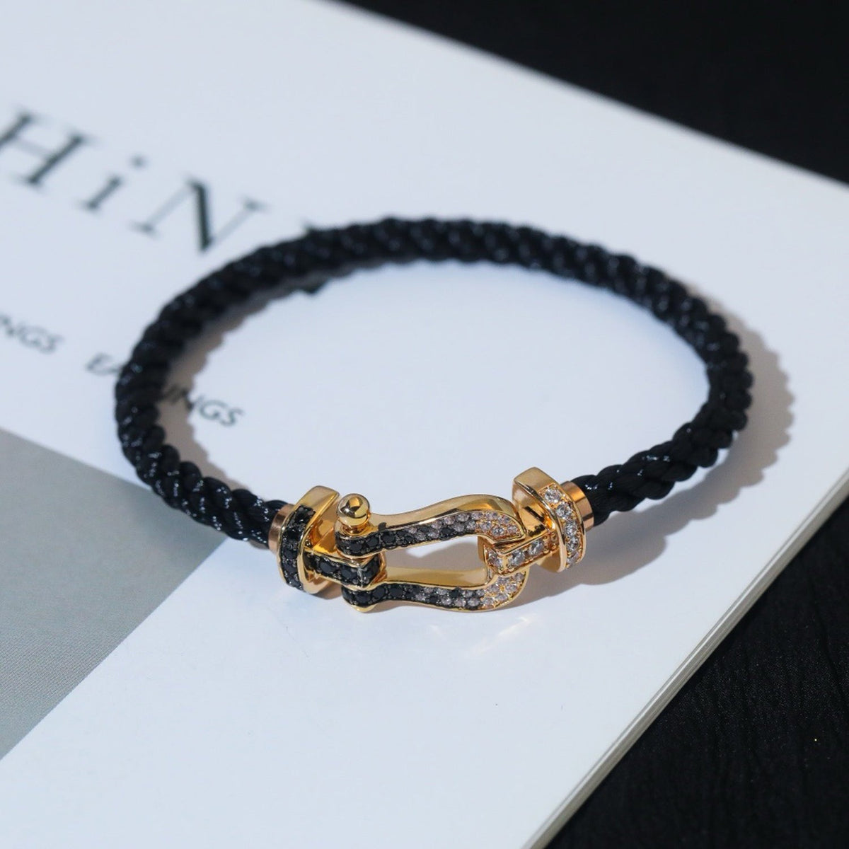 [⭐moonlume]FORCE LARGE HORSESHOE BLACK WHITE DIAMOND BRACELET ROSE GOLD
