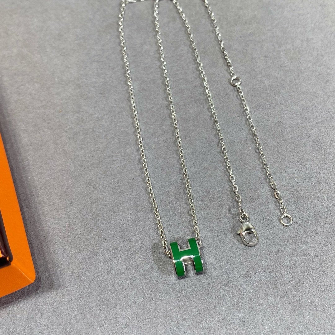 [⭐moonlume]POP H GREEN NECKLACE SILVER AND GOLD