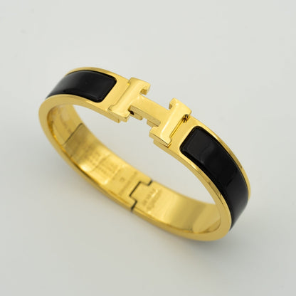 [⭐moonlume]H BLACK BRACELET