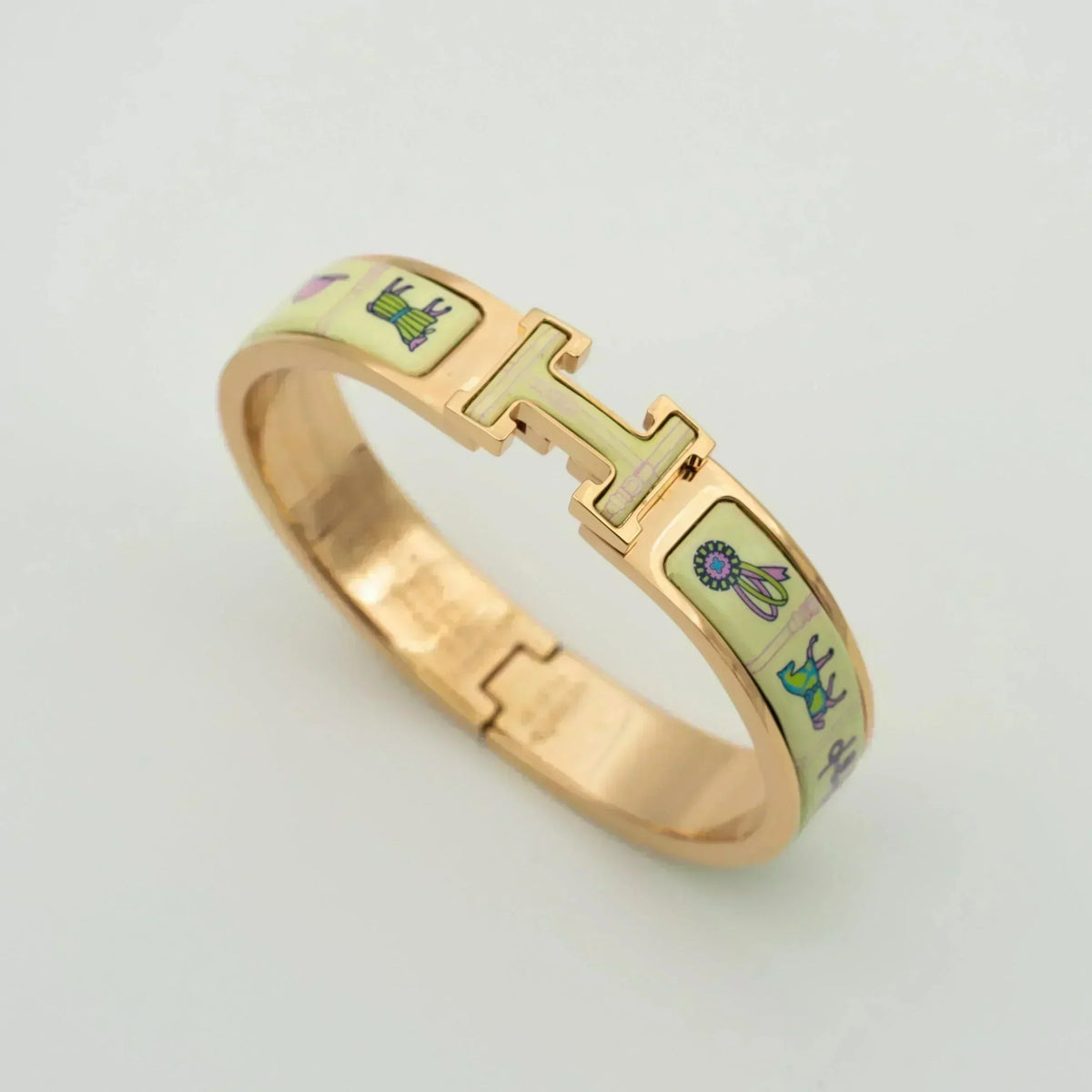 [⭐moonlume]H PINK GOLD BRACELET CREAM CERAMIC