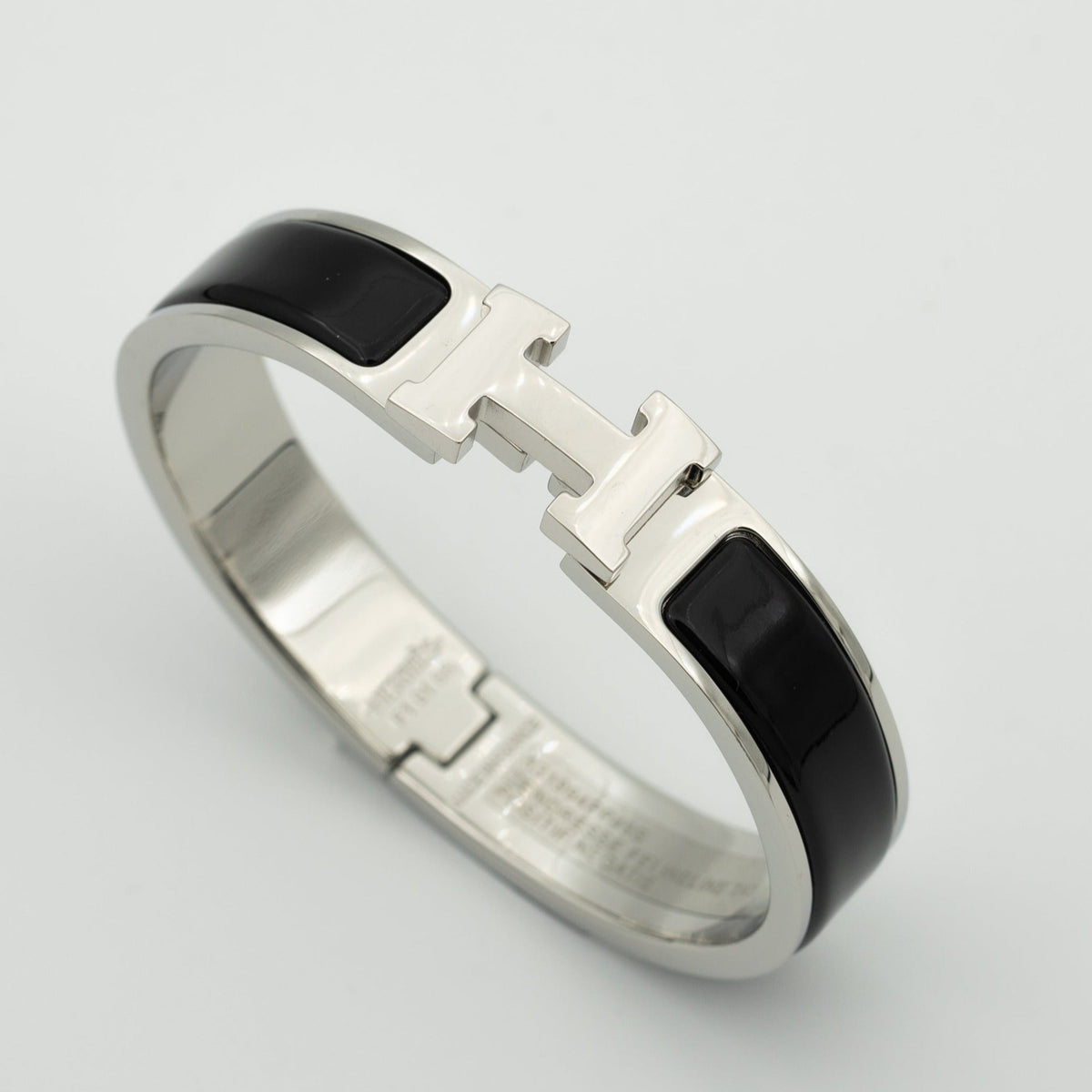 [⭐moonlume]H BLACK BRACELET