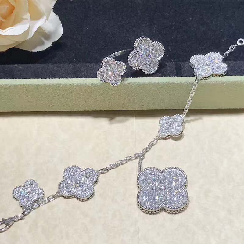 [⭐moonlume]CLOVER 6 MOTIFS SILVER DIAMOND BRACELET